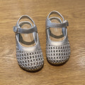 Girls' sandals: closed-toe knitted princess shoes, new summer 2025 collection, toddler shoes, hollow-out sandals and slippers for girls