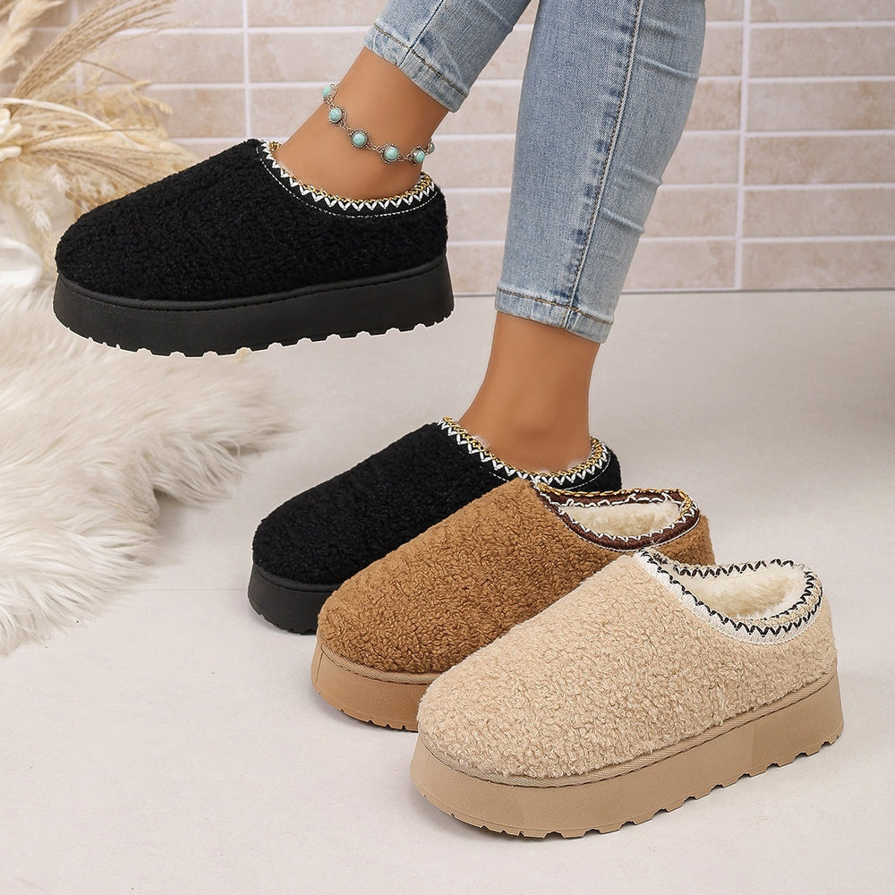 Wholesale women's plus size snow boots: new winter collection - fleece lined, extra thick, warm, platform, height increasing, furry cotton boots and shoes