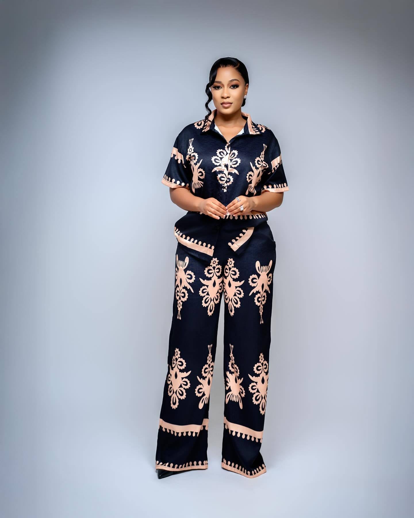 European and American large-size women's clothing short-sleeved lapel positioning printed cardigan shirt African loose foreign style high waist trousers set