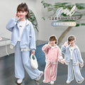 Girls' spring outfit : new stylish casual sporty lace-trimmed hooded jacket two-piece set for spring and autumn