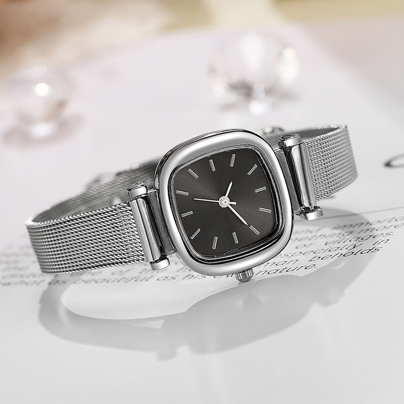 Trendy, influencer-style cross-border fashion watch for women - wholesale, petite, elegant mesh strap ladies' watch