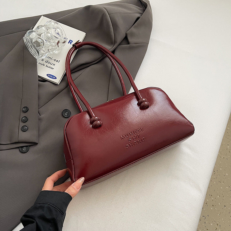 Cross-border high-end retro oil wax leather Boston bag trendy new large-capacity portable underarm commuter shoulder bag
