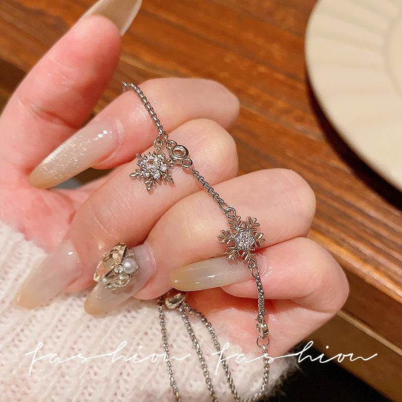Super fairy micro-embedded zircon bows bracelet for women classy sense of accessible luxury crystal bracelet best selling exquisite pull-out hand jewelry