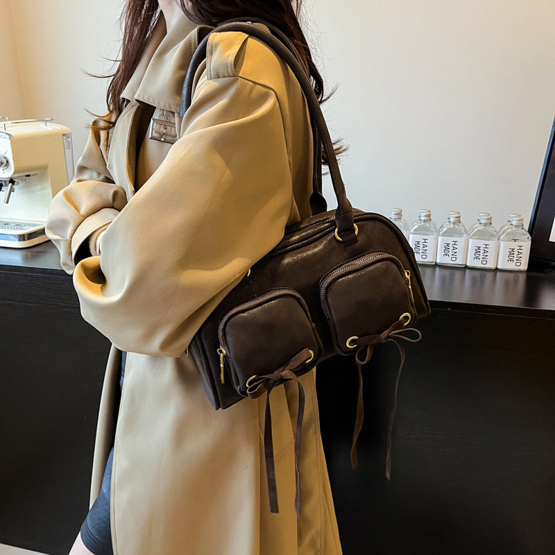 Simple retro underarm bag women's 2025 winter new Korean version niche portable commuter shoulder bag