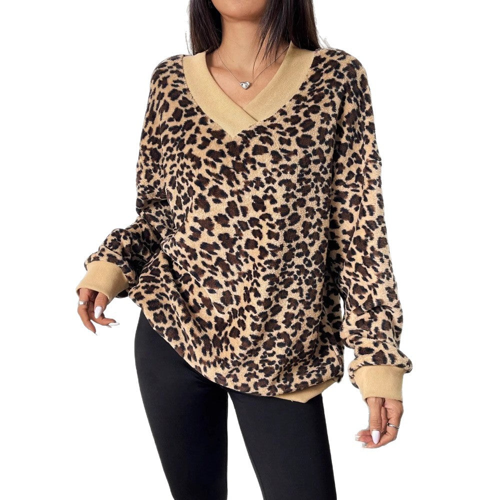premium women's sweatshirt - new autumn/winter collection, age-defying, chic v-neck leopard print faux fur top
