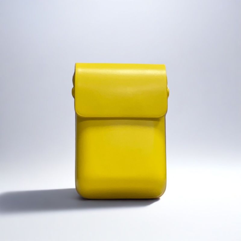 Cross-border diagonal span vertical mobile phone bag, simple and fashionable pressure shell bag, niche solid color change bag, retro texture messenger bag.