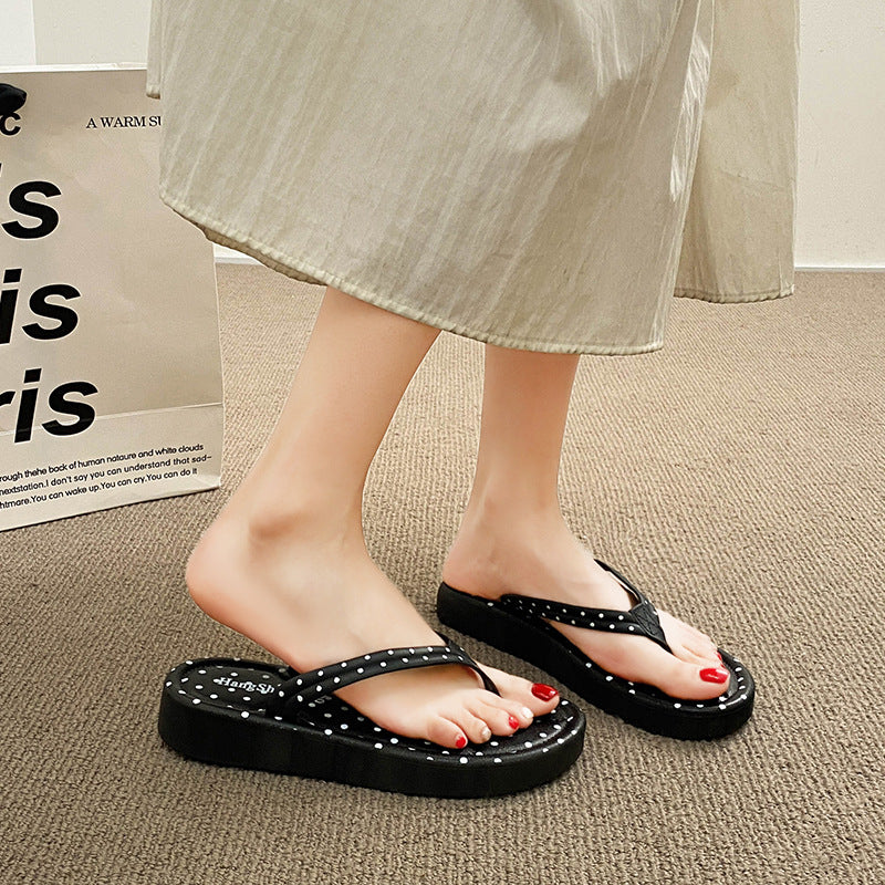 Thick sole flip-flops women's outwearsummernew arrival polka dot casual style with skirt dopamine beach sandals