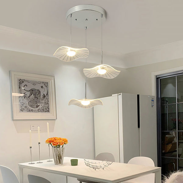 Restaurant chandelier modern minimalist design lotus leaf bedroom bedside small chandelier creative art straw hat dining room table light