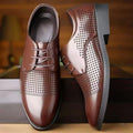 Summernew arrivalcut out perforated breathable business formal leather shoes men's casual wedding groom british pointed toe men's shoes