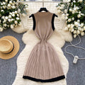 High-end niche sleeveless knittingdress women's summerretro waist slimming lookcontrast colorpatchworkpleated vest dress