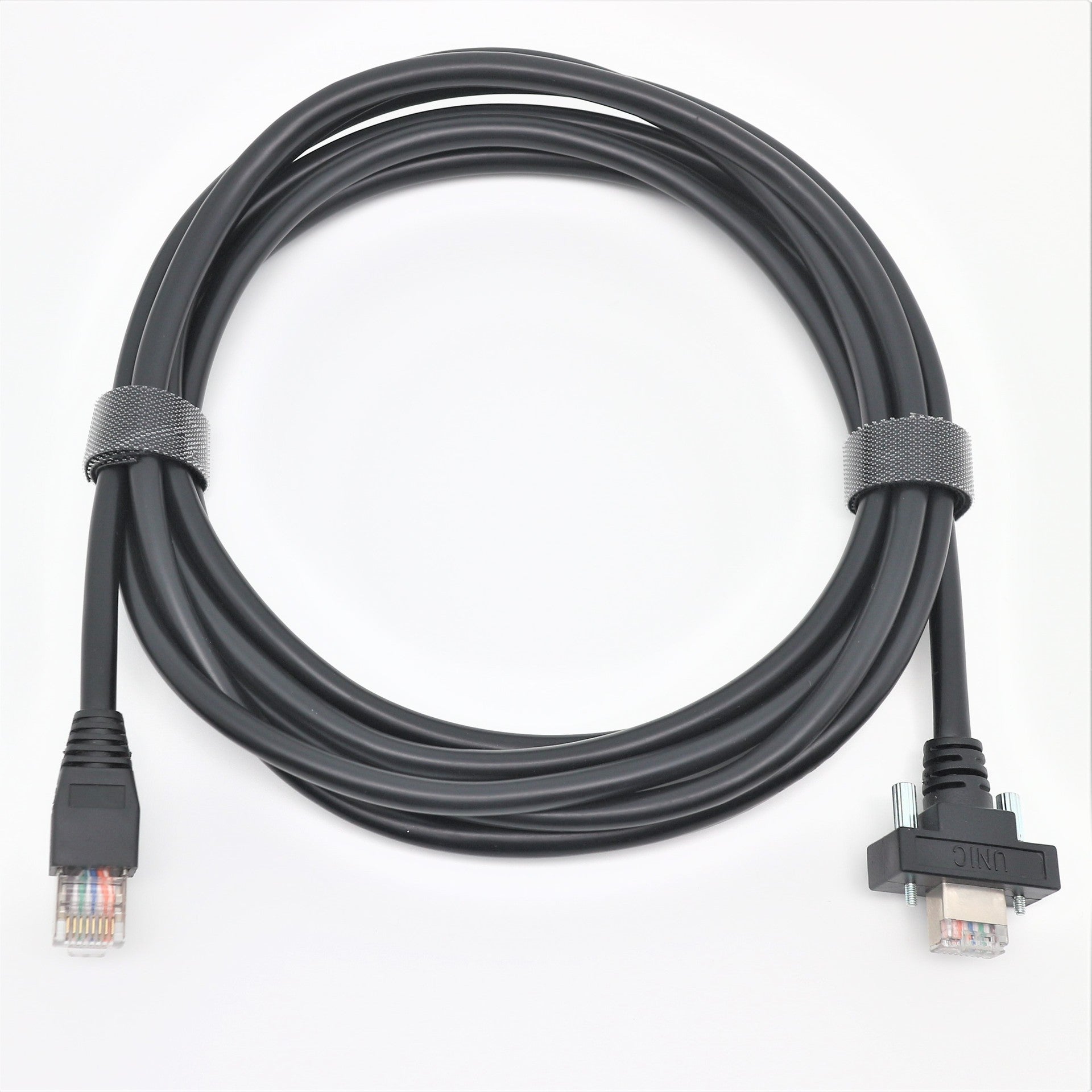 Class 6 Shielded CAT6 with ear screws High-speed industrial network cable Gigabit industrial network cable Camera waterproof network cable