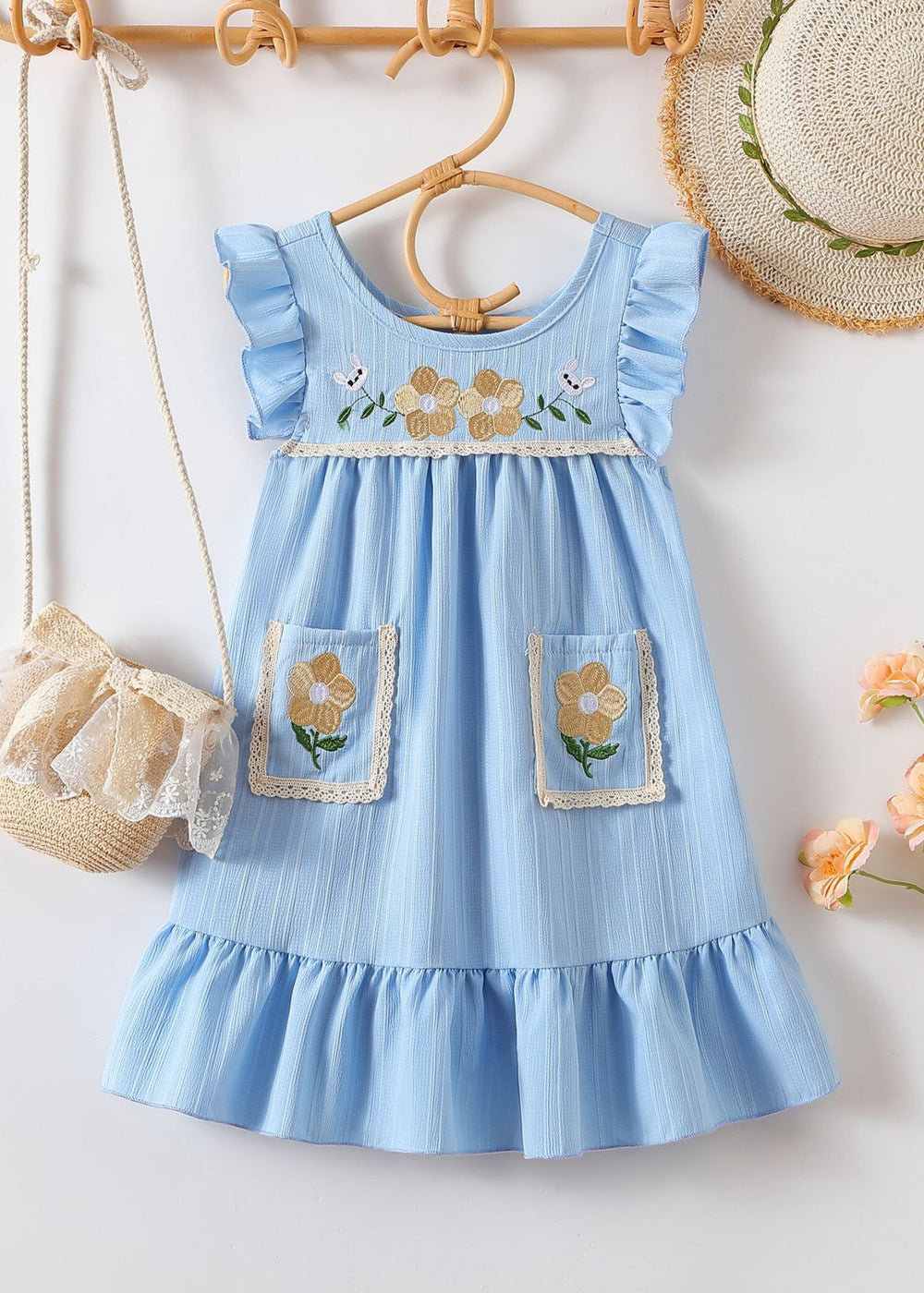 cross-border e-commerce girls' dress with lotus leaf sleeves, embroidered lace, and small pockets - perfect for beach vacations - dropshipping available