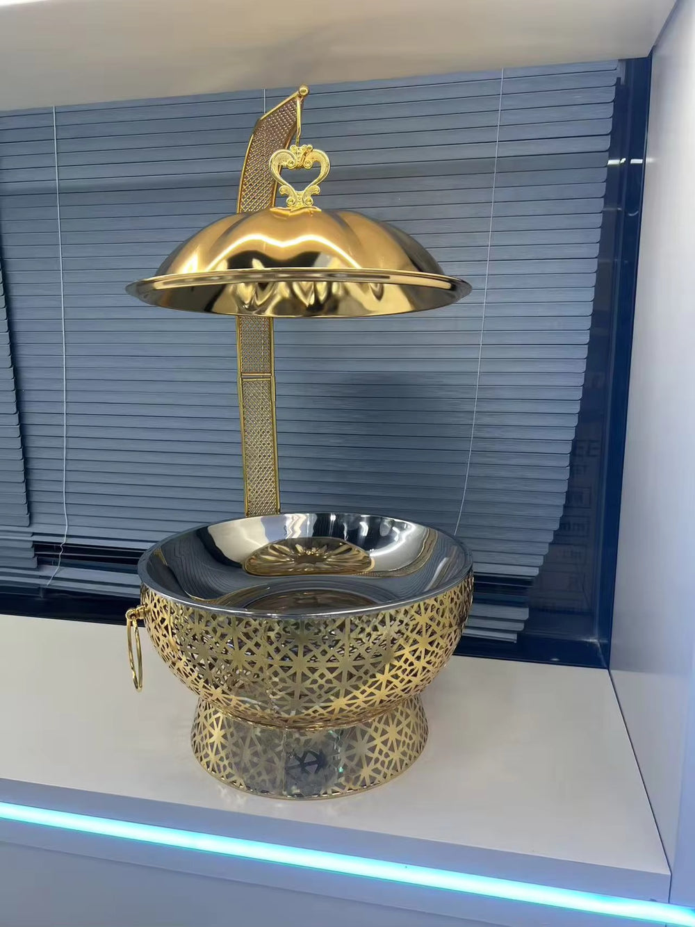 High-end gold stainless steel buffet warmer - hot pot set for weddings, parties, hotels, and restaurants - in stock