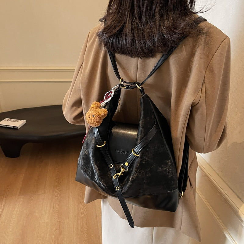 Vintage commute large capacity shoulder bag - women's niche design, new winter crossbody bag, versatile lightweight backpack