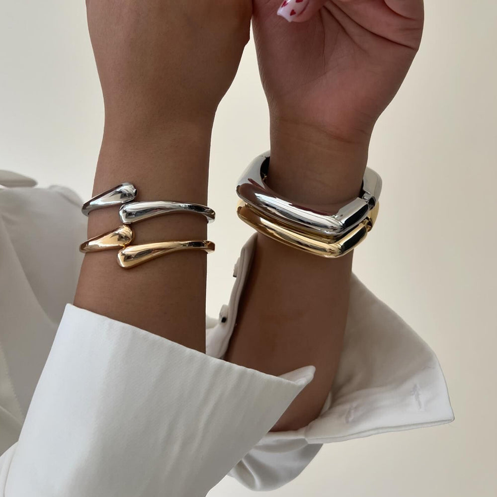 Wholesale shiny bangle bracelets - european & american style cross-border jewelry accessories - square, unique bangle - metal spring bracelet - open cuff for women