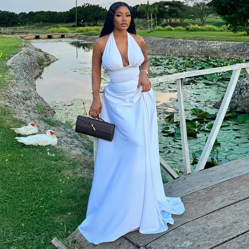 European and american cross-border women's fashion:  autumn new arrivals - sexy and elegant halter neck, cinched waist, slit hem, sleeveless maxi dress