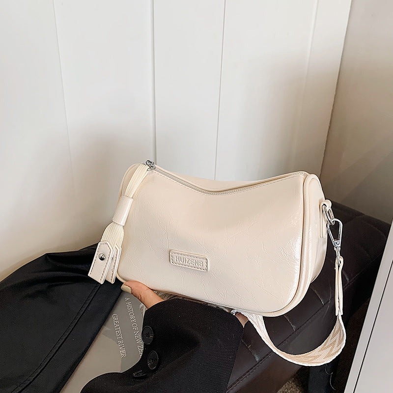 Retro bag women's 2025 new solid color texture shoulder pillow bag niche versatile messenger bag