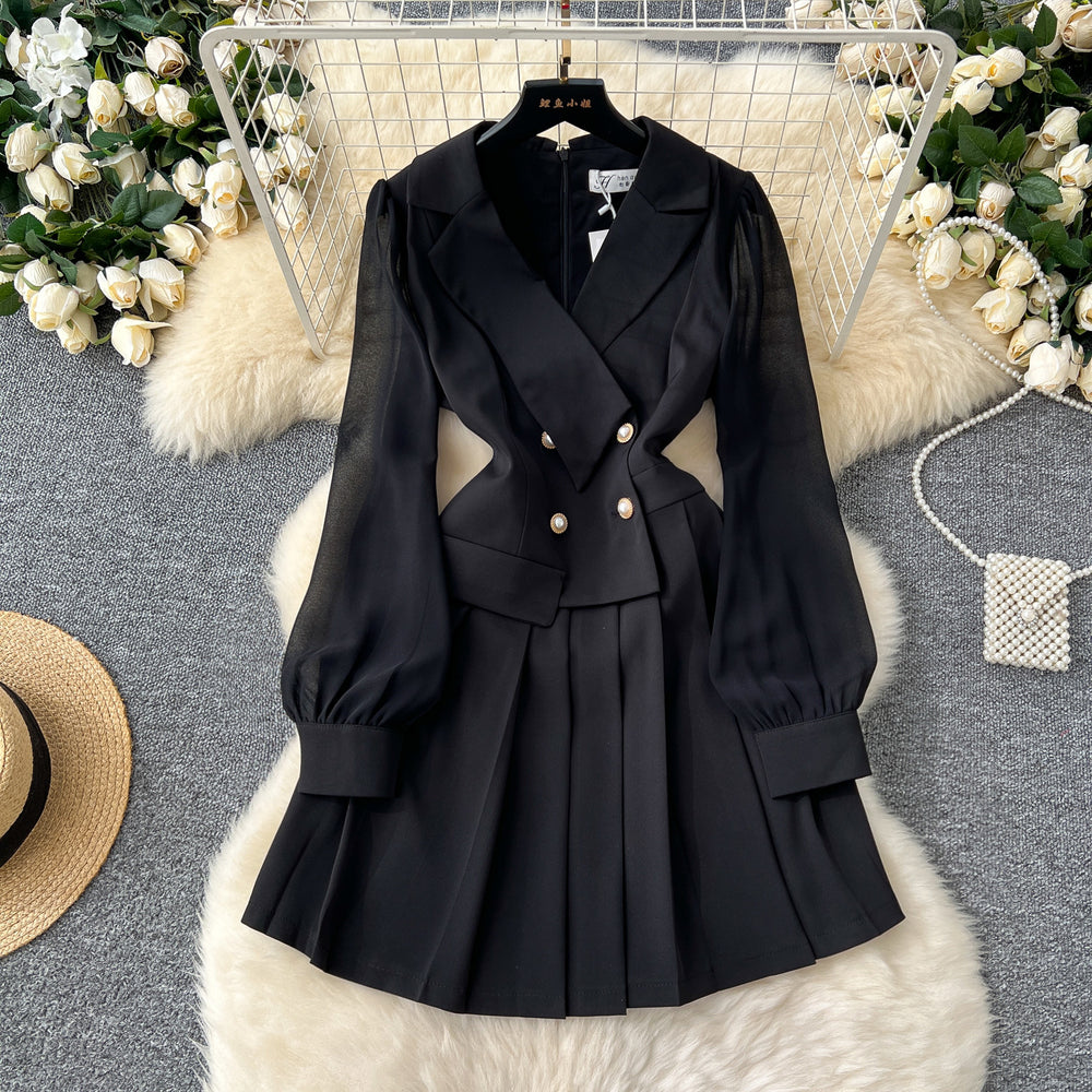 Black suit collar dress for women, 2024 autumn collection, high-end double-breasted design, cinched waist, long sleeves, pleated little black dress, mini skirt