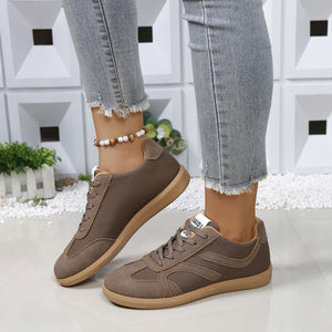 Vintage color block women's sneakers -  autumn new collection - lace-up casual shoes - plus size versatile flat sneakers