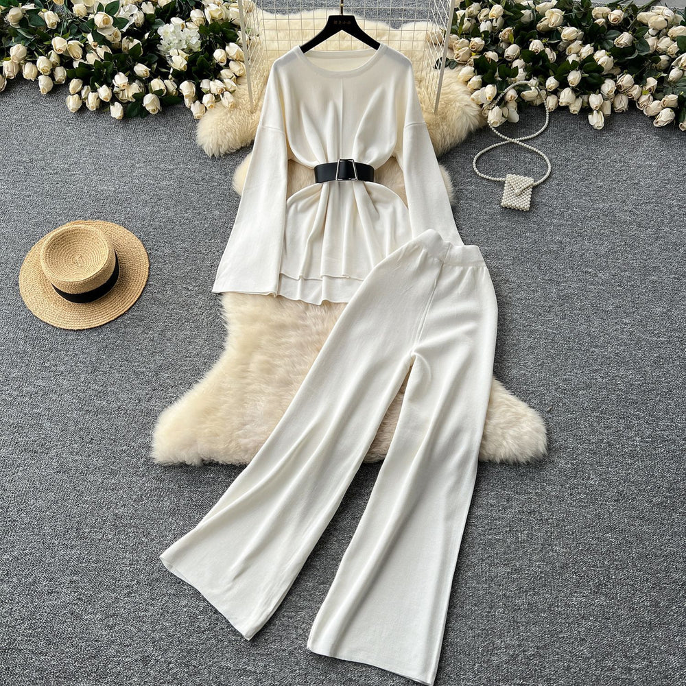European and american chic fashion set for women - autumn/winter flared sleeve, cinched waist, loose knit sweater top with high-waisted wide leg casual pants