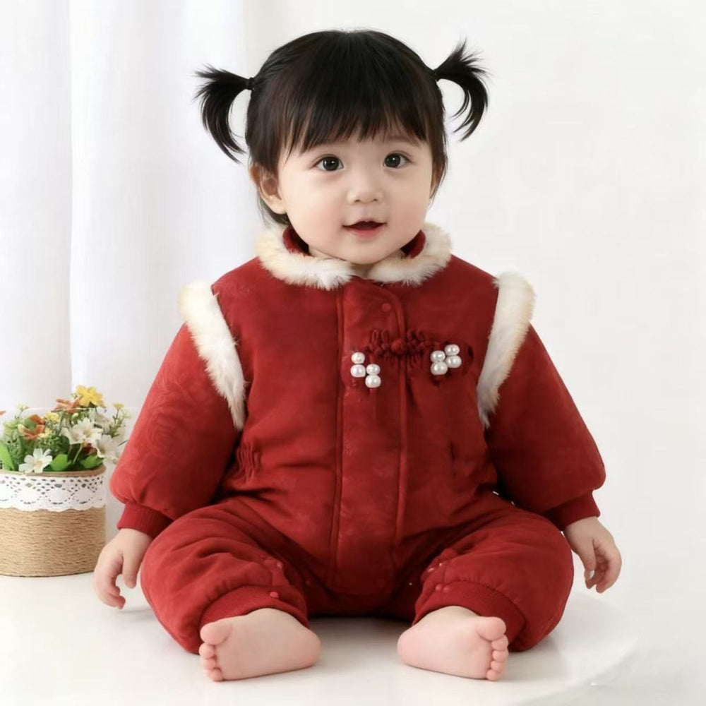 Red baby grab week new year clothes baby girl first birthday dress chinese style girl tang suit suitthickened new year greetings clothes