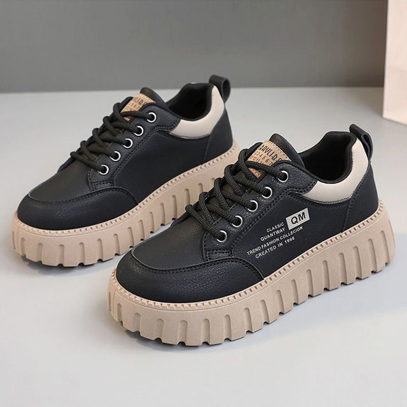 Spring soft sole sneakers women 2025 new versatile ins trendy skate shoes thick sole height increasing fashion casual trendy shoes