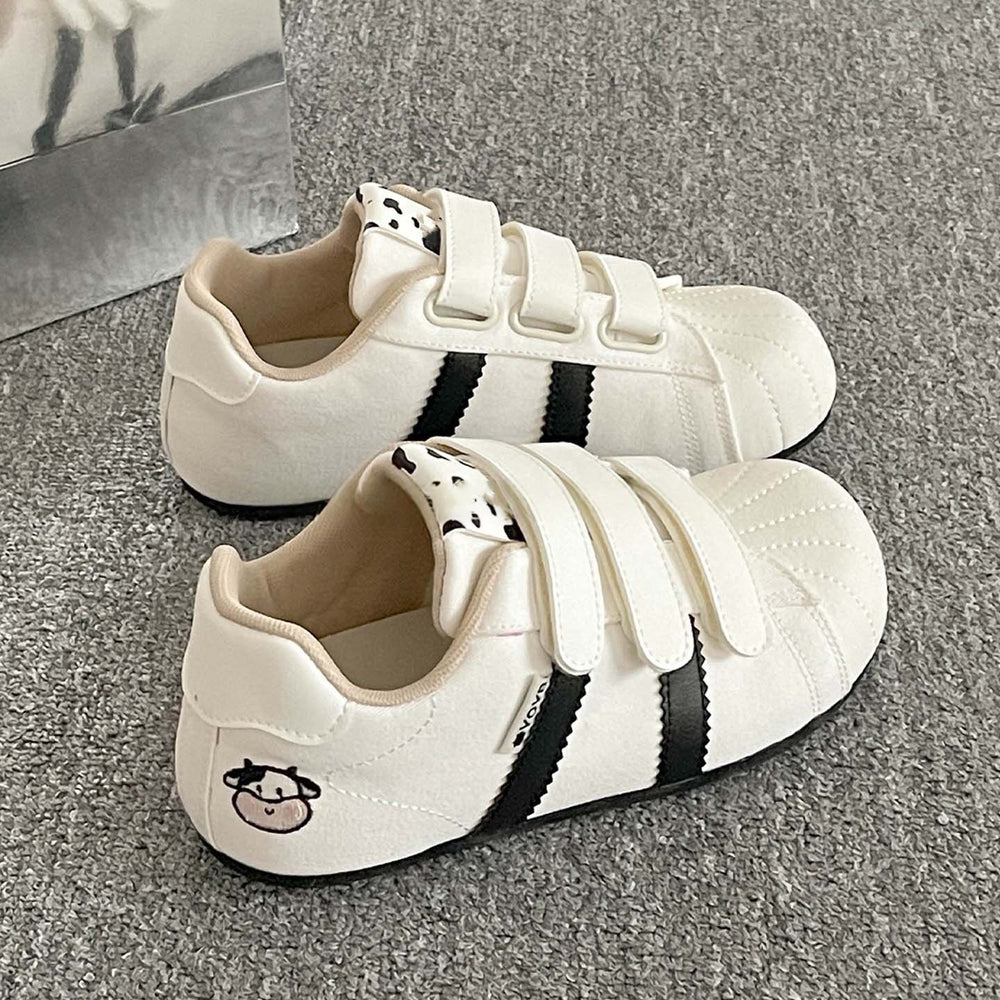 Embroidered versatile white sneakers for women, 2026 new spring/autumn collection, velcro closure german army trainers, chunky clogs