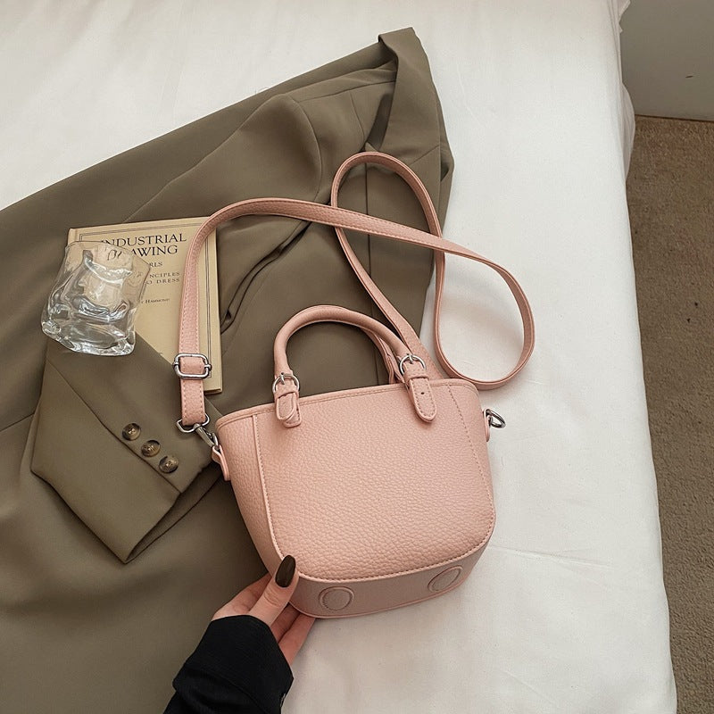 Foreign order advanced sense simple portable small bag women's 2025 new foreign style shoulder bucket bag commuter messenger bag