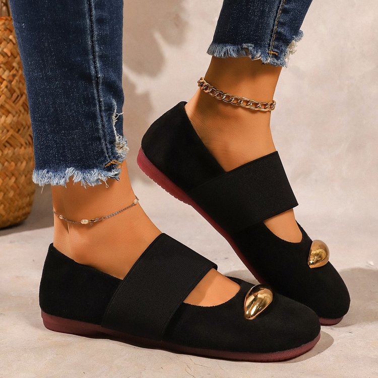 spring/autumn new arrivals: plus-size women's flat shoes for cross-border e-commerce. sizes 36-43 available. wholesale options available. dropshipping to  and