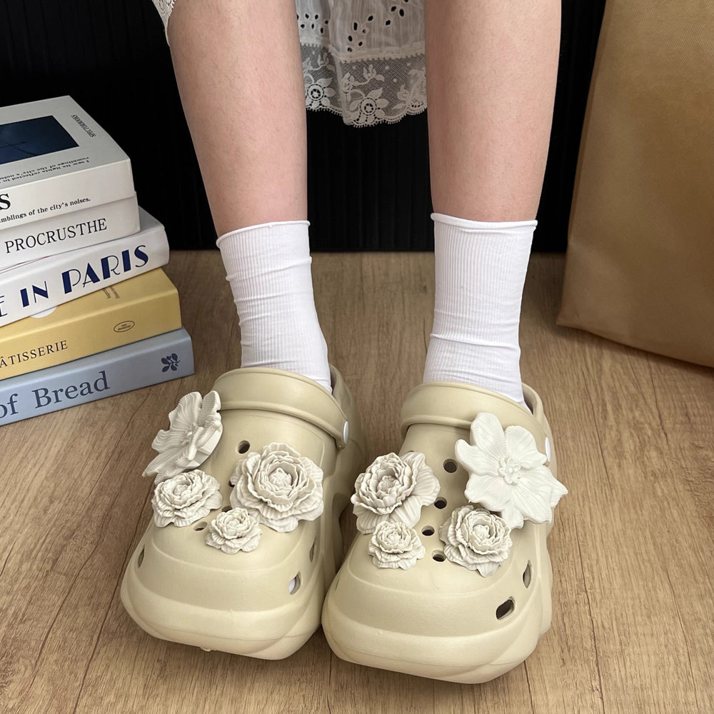 E\va flower new arrival super popular clogs for women 2025 summer casual internet celebrity same style thickened bottom women's shoes non-slip