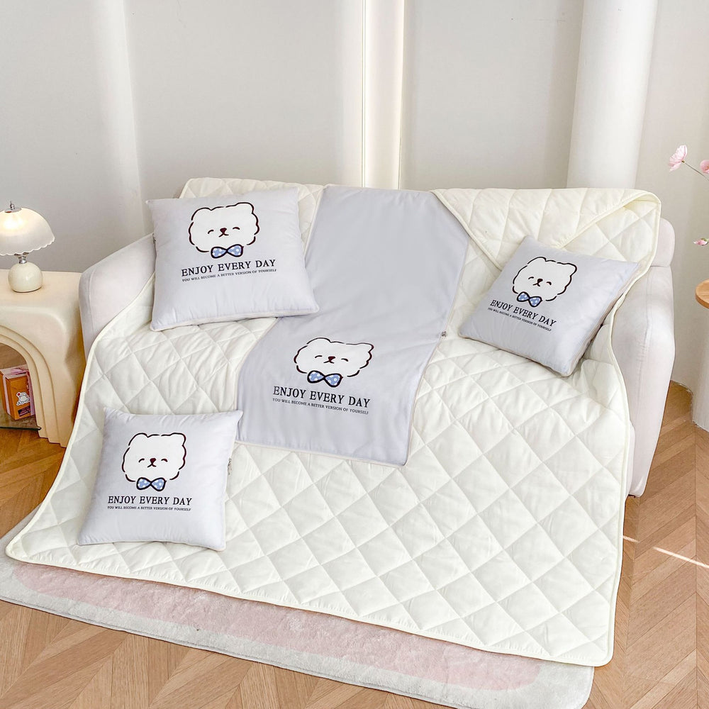 Dual-purpose pillow and quilt, baby velvet office pillow, nap head quilt, air-conditioning quilt, car sofa cushion, pillow quilt