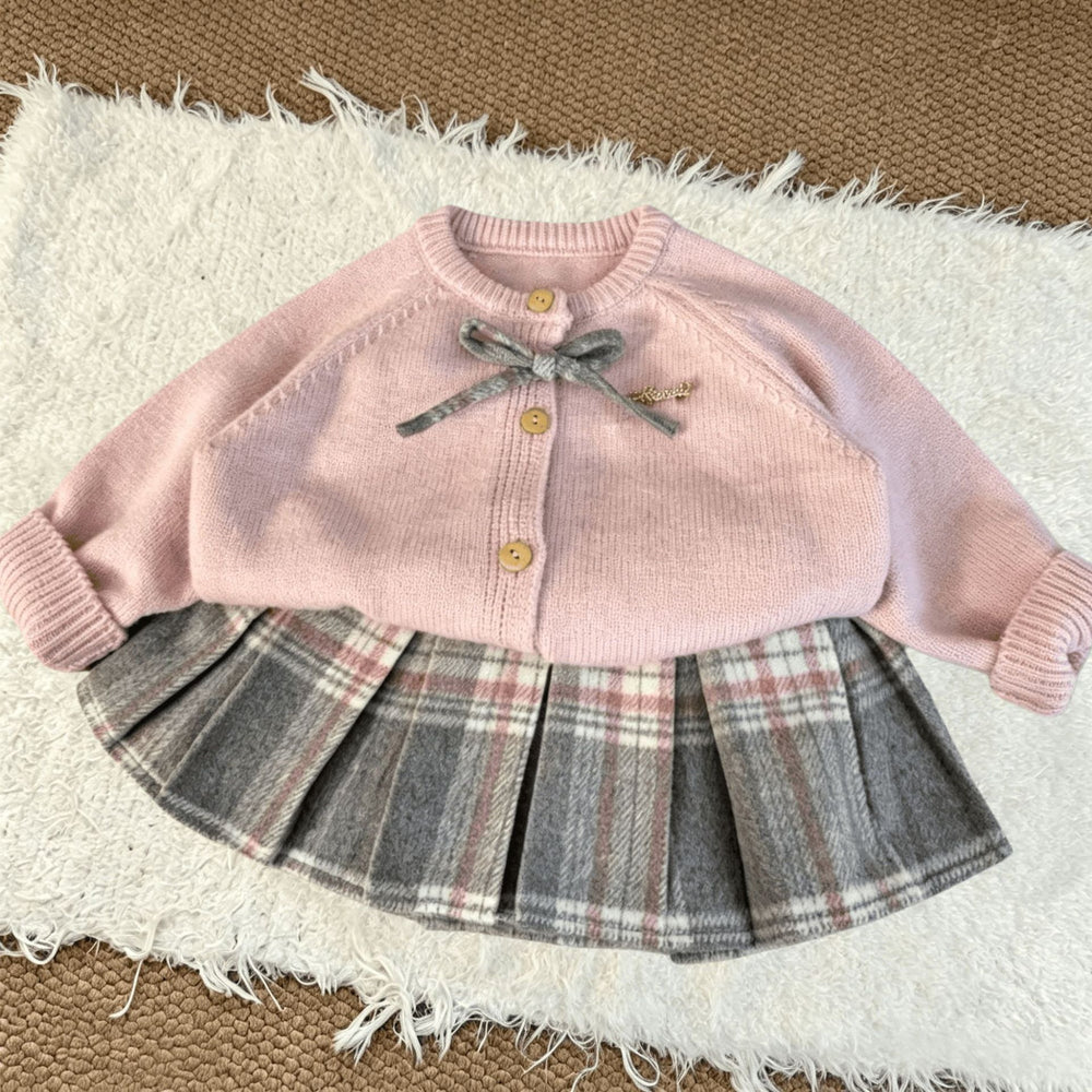 Girls' outfit:  new korean style pink knit cardigan sweater and plaid pleated skirt two-piece set