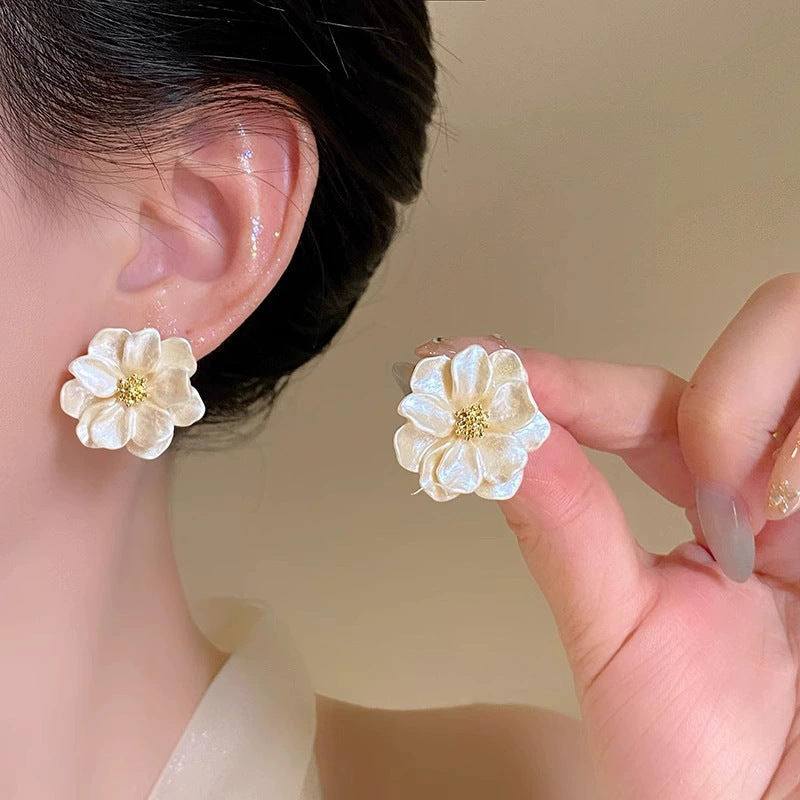 925 sterling silver needle spring/summer floral earrings - elegant, high-end, unique pearl stud earrings - wholesale