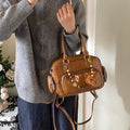 Versatile preppy style backpack for women, 2025 new trendy niche handbag, highland dog minimalist retro women's bag
