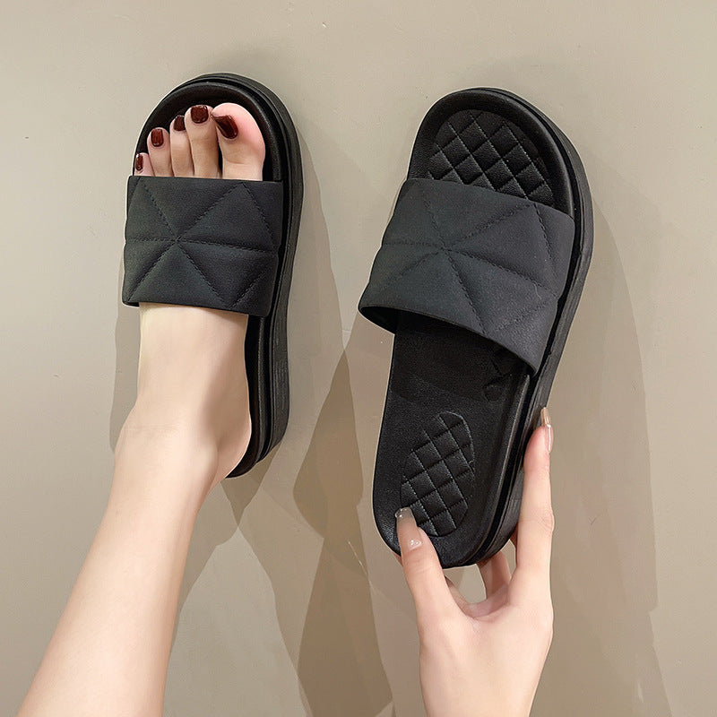 Women's summer slippers - stylish, sweet, princess-style, thick-soled, indoor/outdoor, non-slip, beach-ready thong sandals