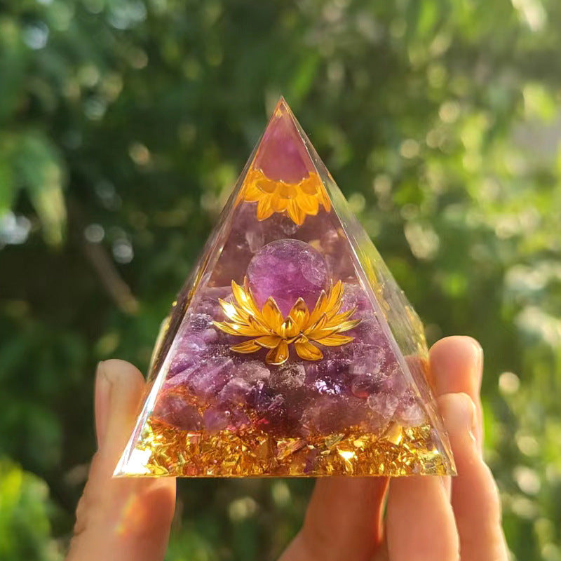 Foreign trade crystal ball pyramid 5.6 cm crystal gravel glue,  explosive resin home hand ornament