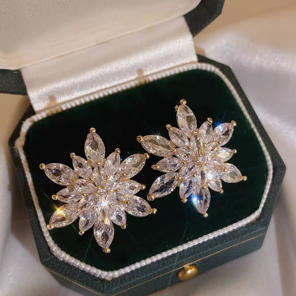 Ins pearl earrings for women niche styleaccessible luxuryeasiest for match earrings pendant classyretroelegant earrings 925 silver needle wholesale