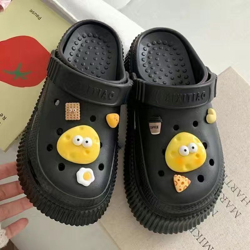 Crocs retro baotou half slippers women's outwear 2025 spring and summer new thick sole hidden heel sandals double color shoes
