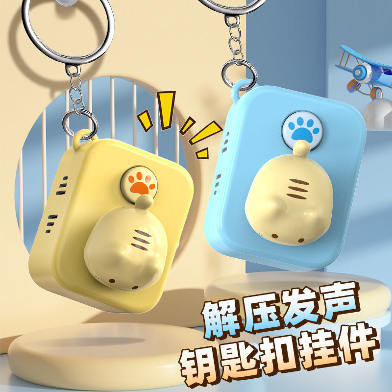 new product decompression creative kitten plug button with music key pendant mini office ornaments small toys