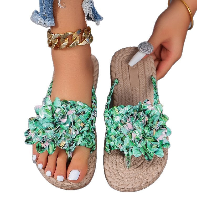 2025 summer new arrival: plus-size women's sandals, beach shoes, woven shoes, minimalist fashion flip-flops and slides for export