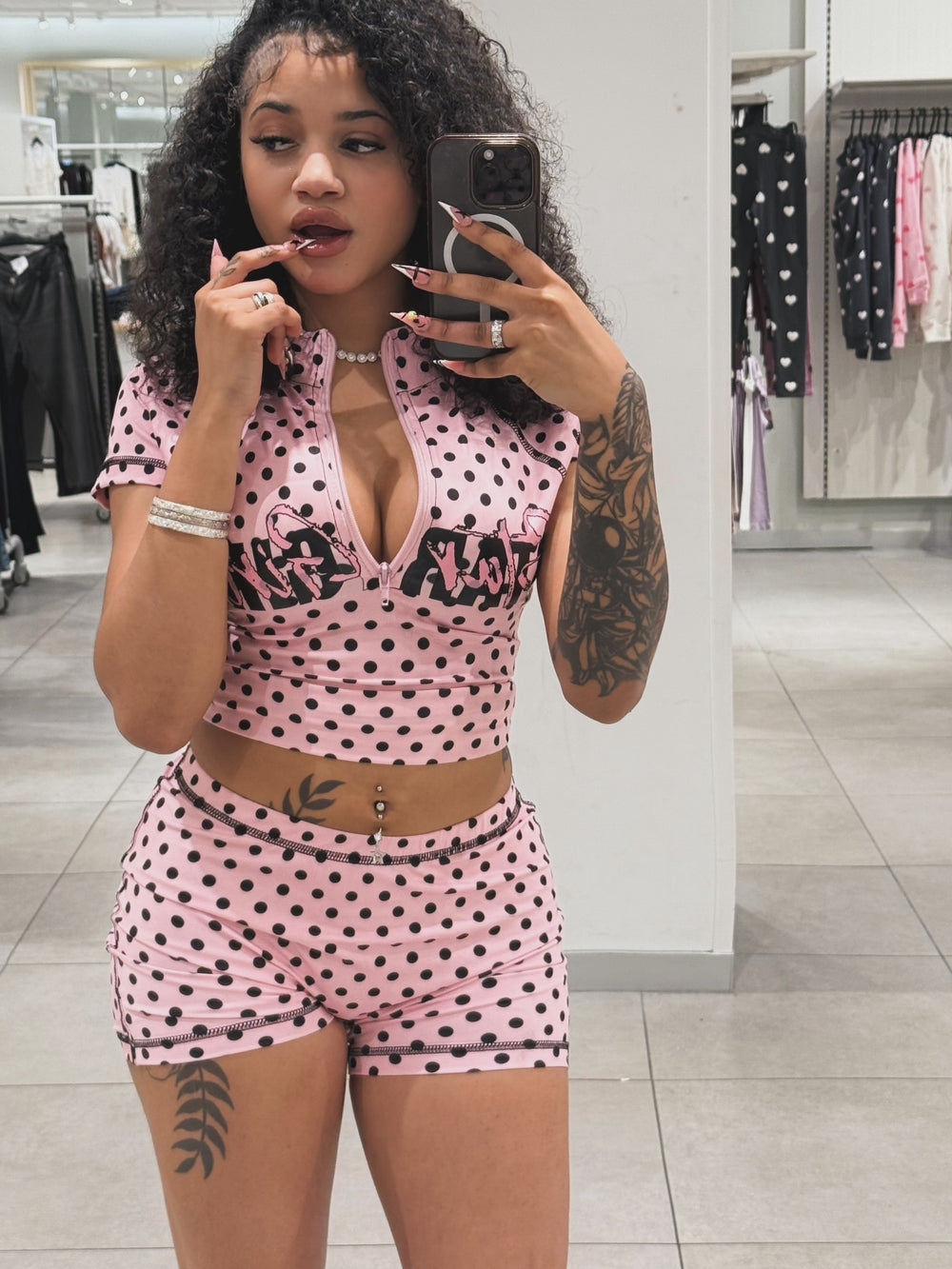 New arrival: women's polka dot print activewear set - ins style sporty casual short sleeve zip-up top and shorts outfit