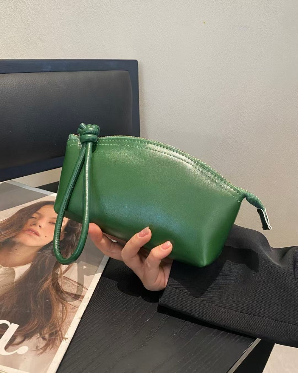 Retro first-layer cowhide women's bag women's bag fashion practical dumpling bag shell bag casualeasiest for match clutch bag
