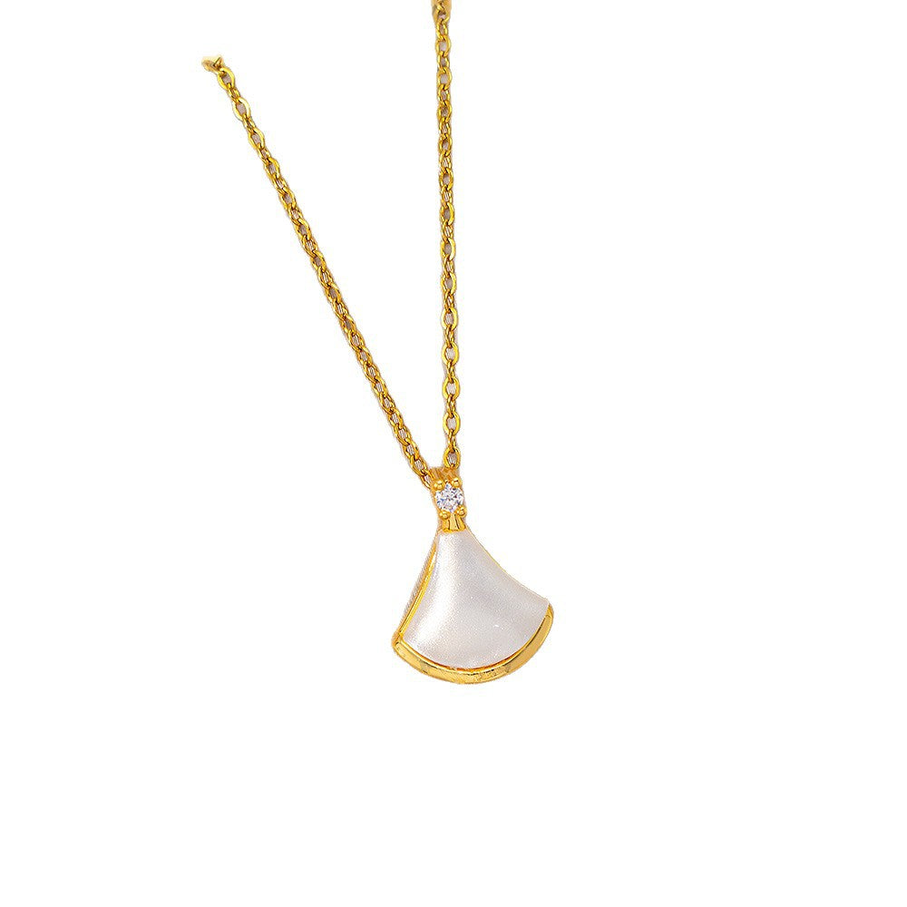 [copper inlaid with zirconium] temperament cat's eye design fan-shaped skirt titanium steel necklace for women, versatile and high-end clavicle chain