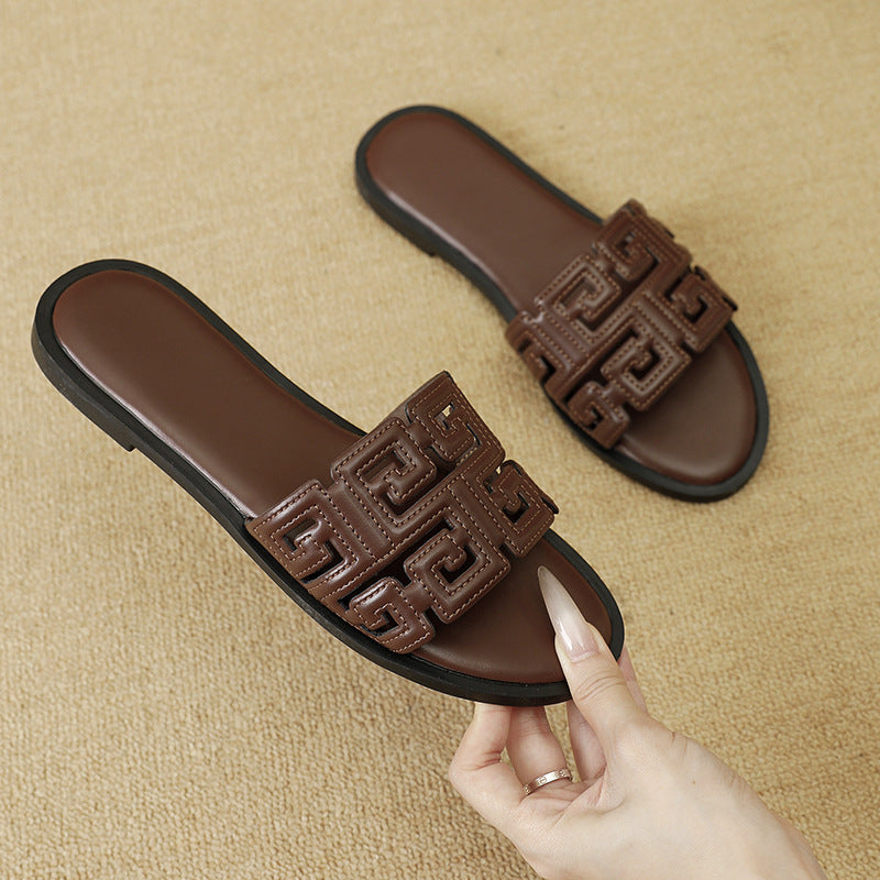 Summer women's fashion sandals - versatile slip-ons, flat heel, round toe, perfect for outdoor wear