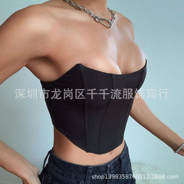There are light satin curved chest wrapping women, European and American playful and sexy wind backless navel one-word collar slim top, in stock