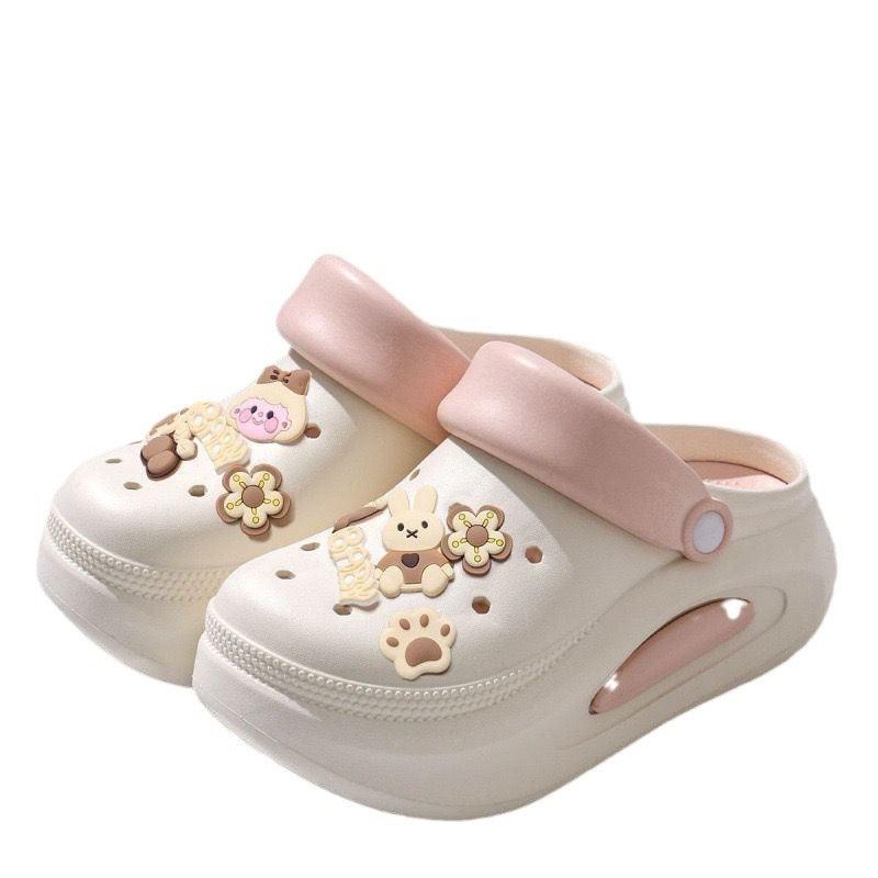Summer shoes for women, cute thick sole dopamine heightening hole beach non-slip sandals outwear slippers toe cap clogs