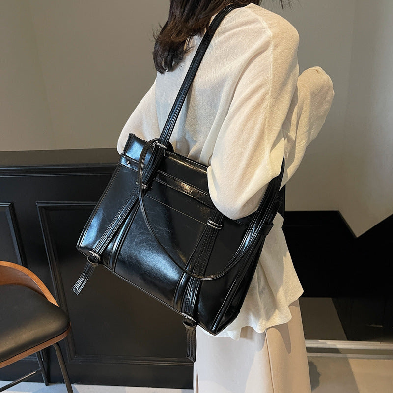 Niche high-end backpack bag women's 2025 new fashion versatile tote bag simple large-capacity red bag