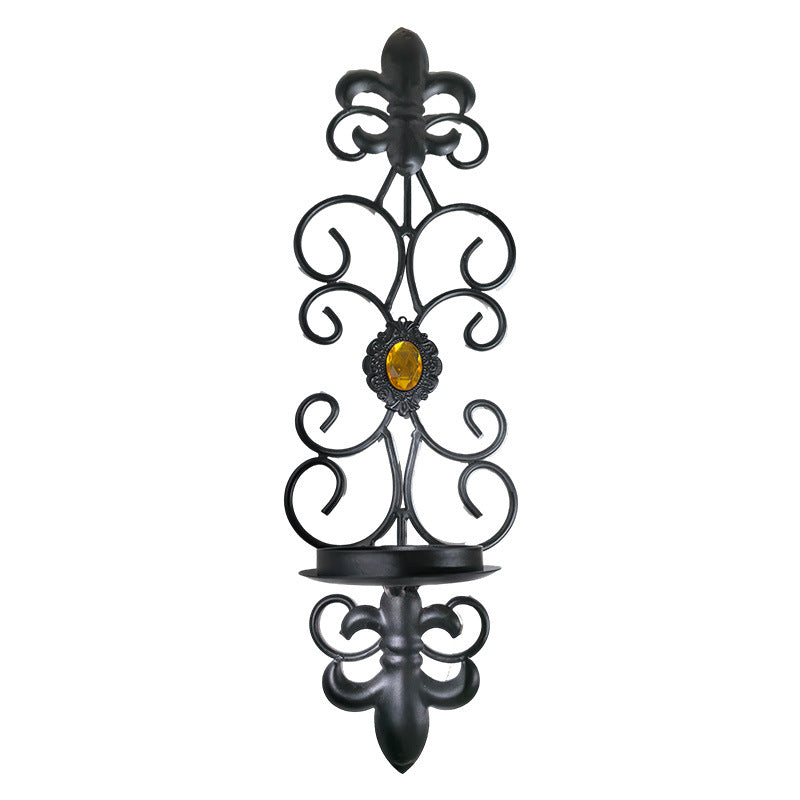 European retro minimalist wavy iron candle holder with electronic candles for a romantic ambiance in living room or dining table