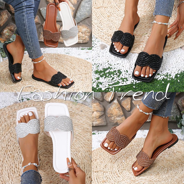 summer new arrival: plus-size women's flat slippers for cross-border e-commerce. available in sizes 35-43. wholesale options available. dropshipping to  and