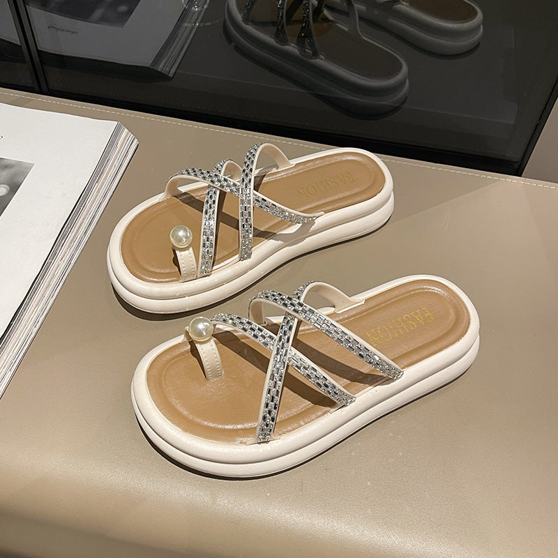 Best selling pearl rhinestone toe slippers women's summer outwear new thick sole wedge heel flip flops roman beach sandals